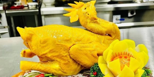 Gà Ủ Muối, Cơm Tấm Sài Gòn & Đồ Ăn Vặt - 17 Lê Văn Hưu