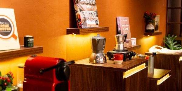 V 101 - Coffee Space Est 2025