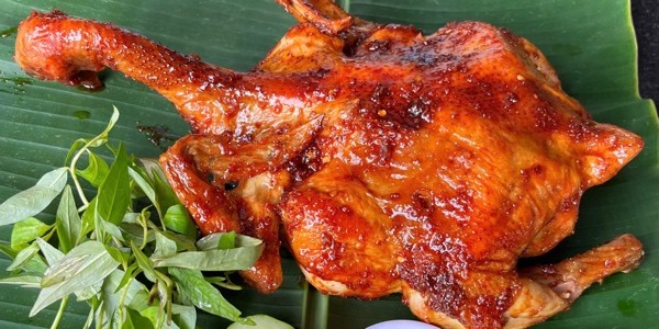 A CHIM - Gà, Vịt & Giò Heo Nướng Lá Mắc Mật