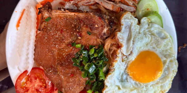 Hạnh - Cơm Tấm - Bình Tân