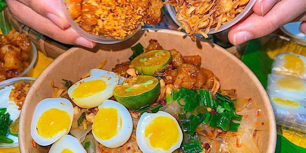 Nem Chua Rán Top 1 - Đồ Ăn Vặt & Xôi Gà - Mai Thị Lựu