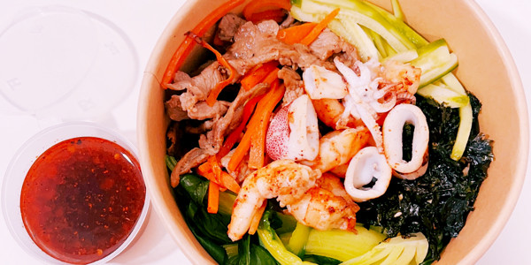 Mì Trộn Hải Sản Rong Biển & Chân Gà Sốt Trứng Non - Nguyễn Thị Thập