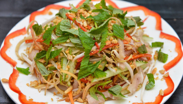 Cháo Bò Chị Dung - Cháo Bò, Gân Bò Trộn & Xí Quách - 54 Thành Thái