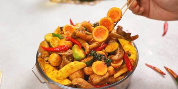 Chân Gà Trứng Non Sốt Thái - Lê Hữu Trác