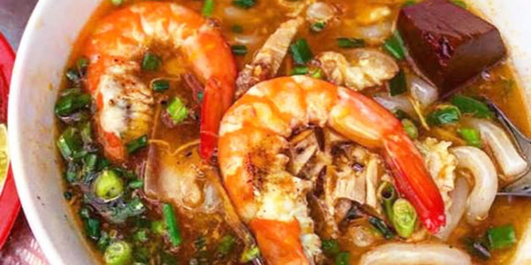 Bánh Canh Tôm Út Tuyết - Cách Mạng Tháng 8