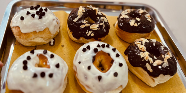 Tiệm Bánh Nhà Linh - Lê Quang Định