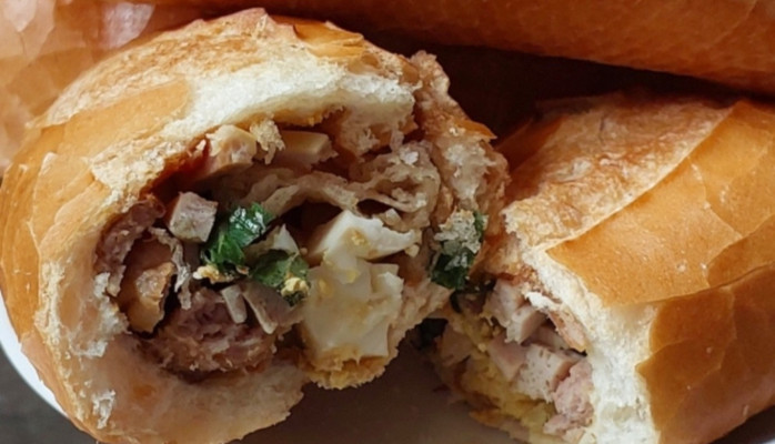 Cô Xuân - Bánh Cuốn Tây Sơn, Bánh Mì Bình Định Và Bún Thịt Nướng