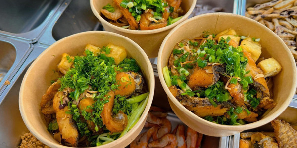 Mê Cuốn Chấm Trộn - Lẩu Ngon Ngon