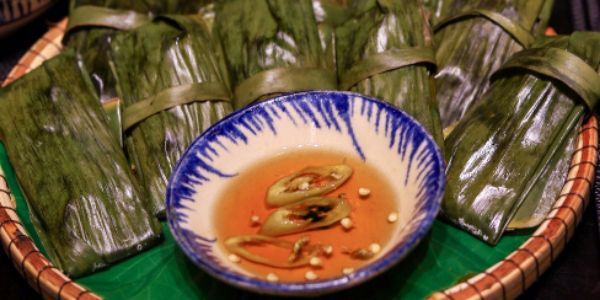 Nhà Hàng Bánh Huế - 10 Đinh Công Tráng