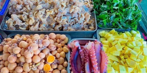 Chân Gà Sốt Thái Mix - Bếp Mẹ Gấu