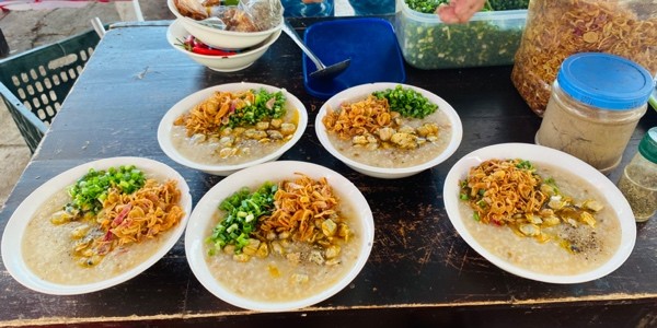 Cháo Nghêu Cô Tám An Bàng