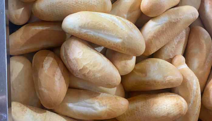 Lê Hoàng - Bánh Mỳ - 74 Nguyễn Văn Trỗi