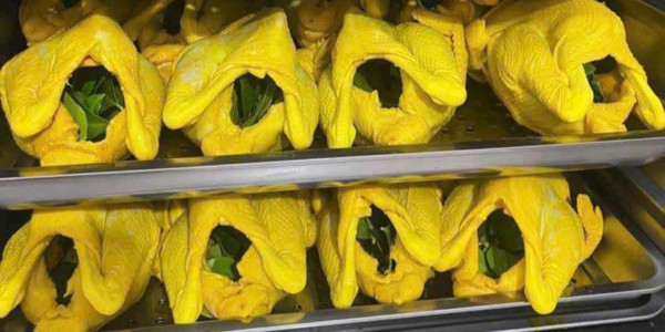 Gà Ủ Muối Linh Nguyễn - Muối Chấm Gà & Muối Chấm Hải Sản - 511 Trần Hưng Đạo