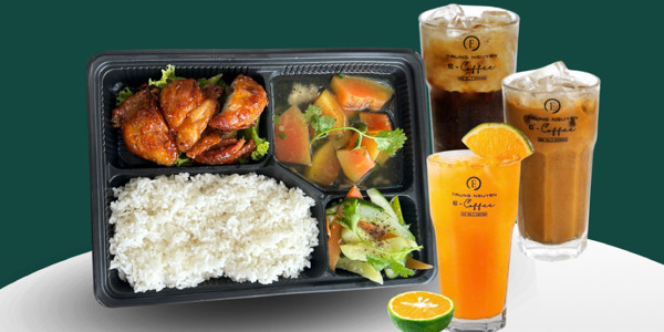 Bốn Mùa - Cơm Nhà Và Điểm Tâm