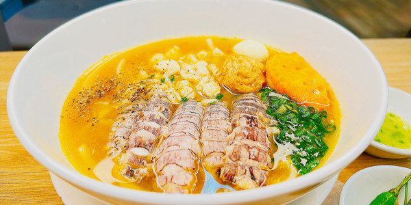 Bánh Canh Cua Sài Gòn Linh - Nguyễn Thị Minh Khai