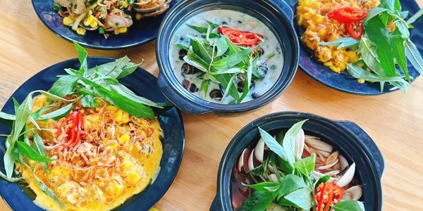 MAY Coffee - Milk Tea & Food