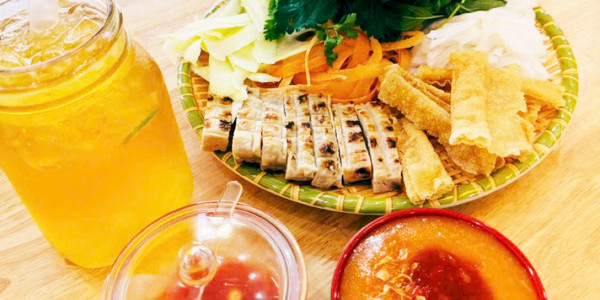 Nem Nướng Nha Trang Thông Béo - 334 Trần Thành Ngọ