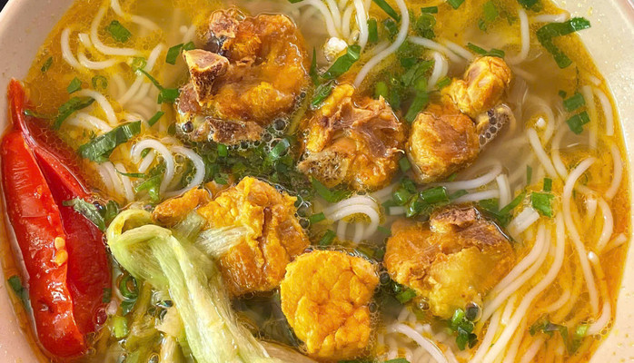 Huyền Phương - Bún Sườn - Chợ Thị Chung