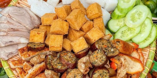 Bún Đậu Mắm Tôm Phố Gầm Cầu - Tây Thạnh