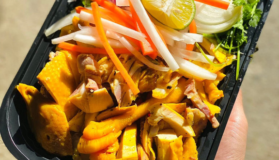 Ăn Vặt & Gà Ủ Muối Lynh Lynh