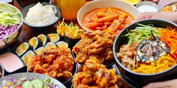 Tê Tê Chicken - Gà Rán & Gimbap - 25 Xuân La