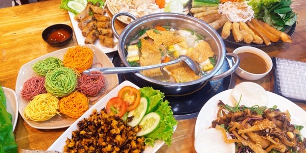 Chay Tịnh Yên - Buffet Lẩu Chay 59K - 14 Trần Hưng Đạo