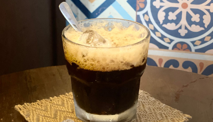 Vách Coffee - Cà Phê & Trà Sữa - Nguyên Hồng
