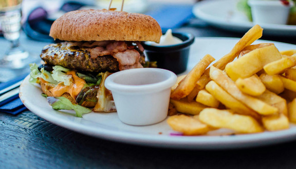 Sộp Food - Ăn Vặt & Xiên Que - Cách Mạng Tháng 8