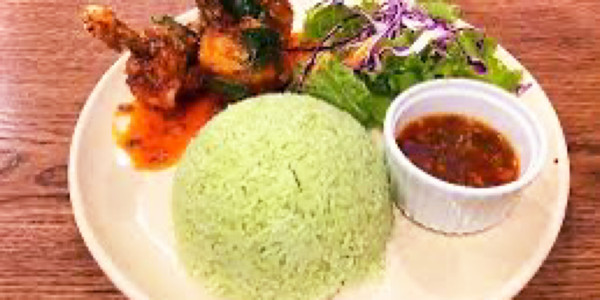 Cơm Gà Lá Dứa - Bé Mỡ