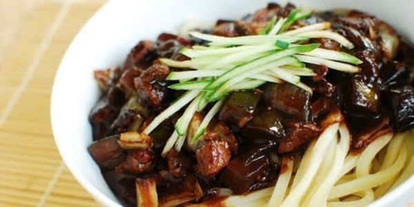 Mì Tương Đen Jjang Jampong