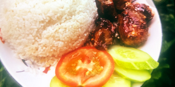 Cơm Bình Dân Minh Châu