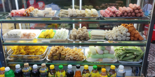 Tiệm Ăn Vặt Tự Chọn & Nước Uống - Công Viên Phường 9