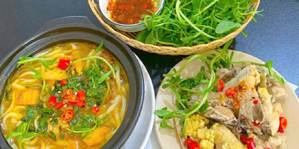 Nhi A Kay - Bánh Canh Cá Lóc Nồi Đất