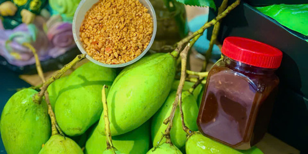 Cây Khế - Nước Ép & Mì Trộn - Lê Văn Quới