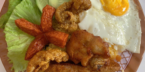 Cơm Gà Xối Mỡ - Huỳnh Nhựt