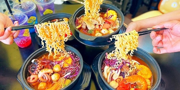 HaTi - K.i.M - Mì Cay, Ăn Vặt & Trà Sữa