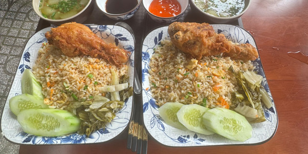 Cơm Chiên & Gỏi Đu Đủ Thái Lan TÙNG BENG