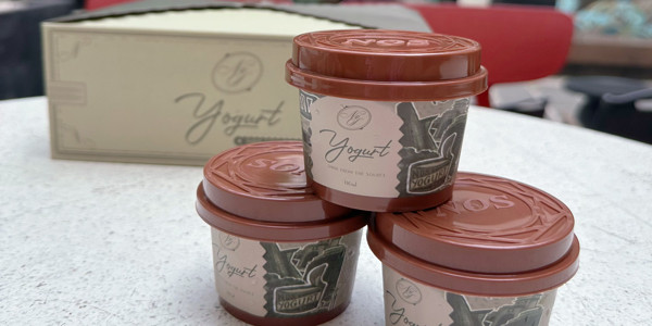 NOS & MZI - Món Tráng Miệng Thủ Công