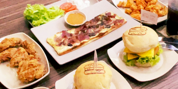 YUMMY BURGER - Trần Cao Vân