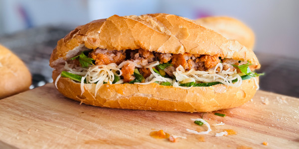 Bánh Mì & Xôi DÌ HAI - Nguyễn Thị Minh Khai