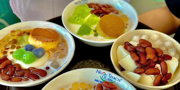Ngọc Thạch Quán - 121 Dốc Đen