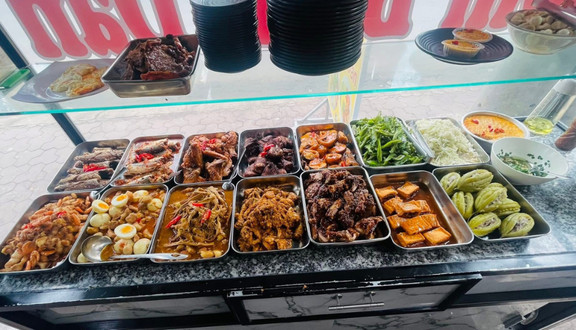 Cơm Bình Dân A Tèo - Cơm & Phở Vịt - Trần Hưng Đạo