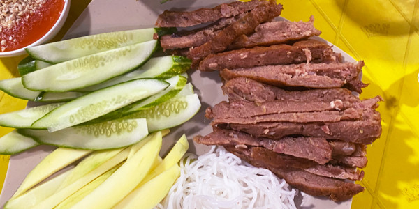 LAGI - Chả Lụi & Chả Giò - 329 Kha Vạn Cân