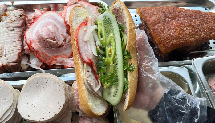 Giò Chả - Hương Thương - Đường Số 53