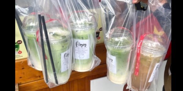 FINN CAFE - Matcha & Cacao