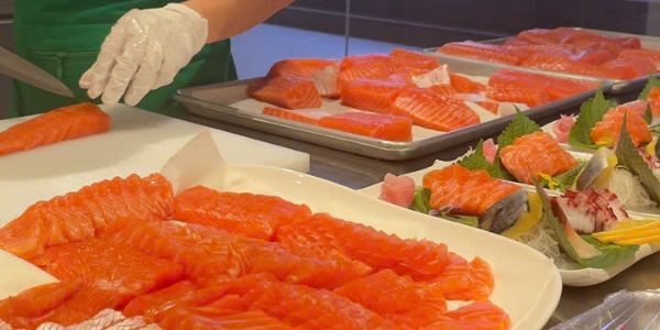 Sashimi Quận 2 - Online Foods - 129A Trần Não