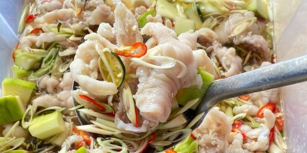 Gà Ủ Muối, Chân Gà Sốt Thái & Sữa Chua Các Loại - Ngọc Thúy