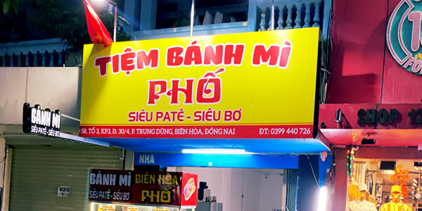 Bánh Mì Phố - Đường 30 Tháng 4