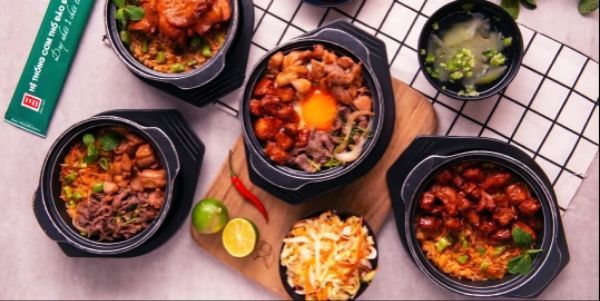 Cơm Thố Bách Khoa - Triệu Quốc Đạt