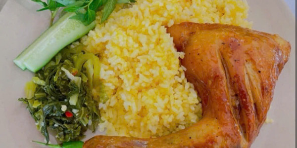 Quán Cơm A Tuấn - 146 Nguyễn Huệ